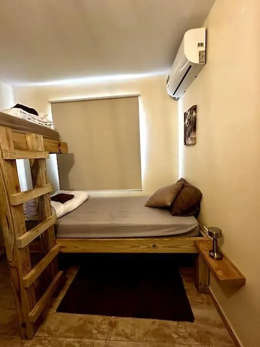 Cozy 3 Bedroom 2 Bath Home With Patio يلمستاد كوراساو