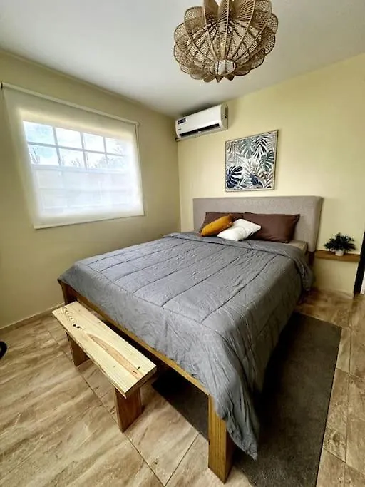 بيت للعطل Cozy 3 Bedroom 2 Bath Home With Patio يلمستاد كوراساو